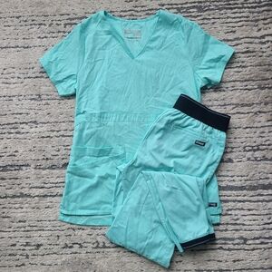 Never Worn Small Grey's Anatomy Aqua Scrubs